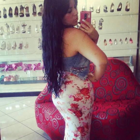 yessi25flores